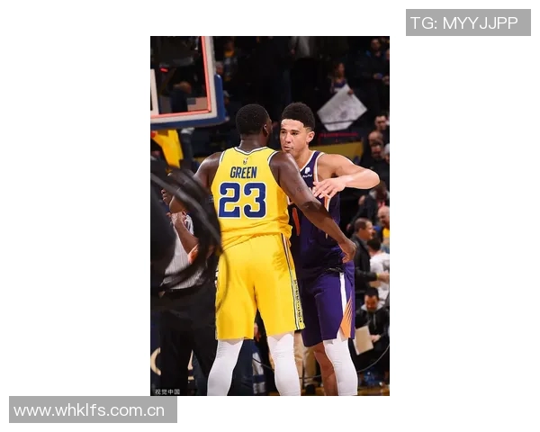 球迷炸锅:太阳这一行为引热议! 球迷炸锅:太阳这一行为引热议!